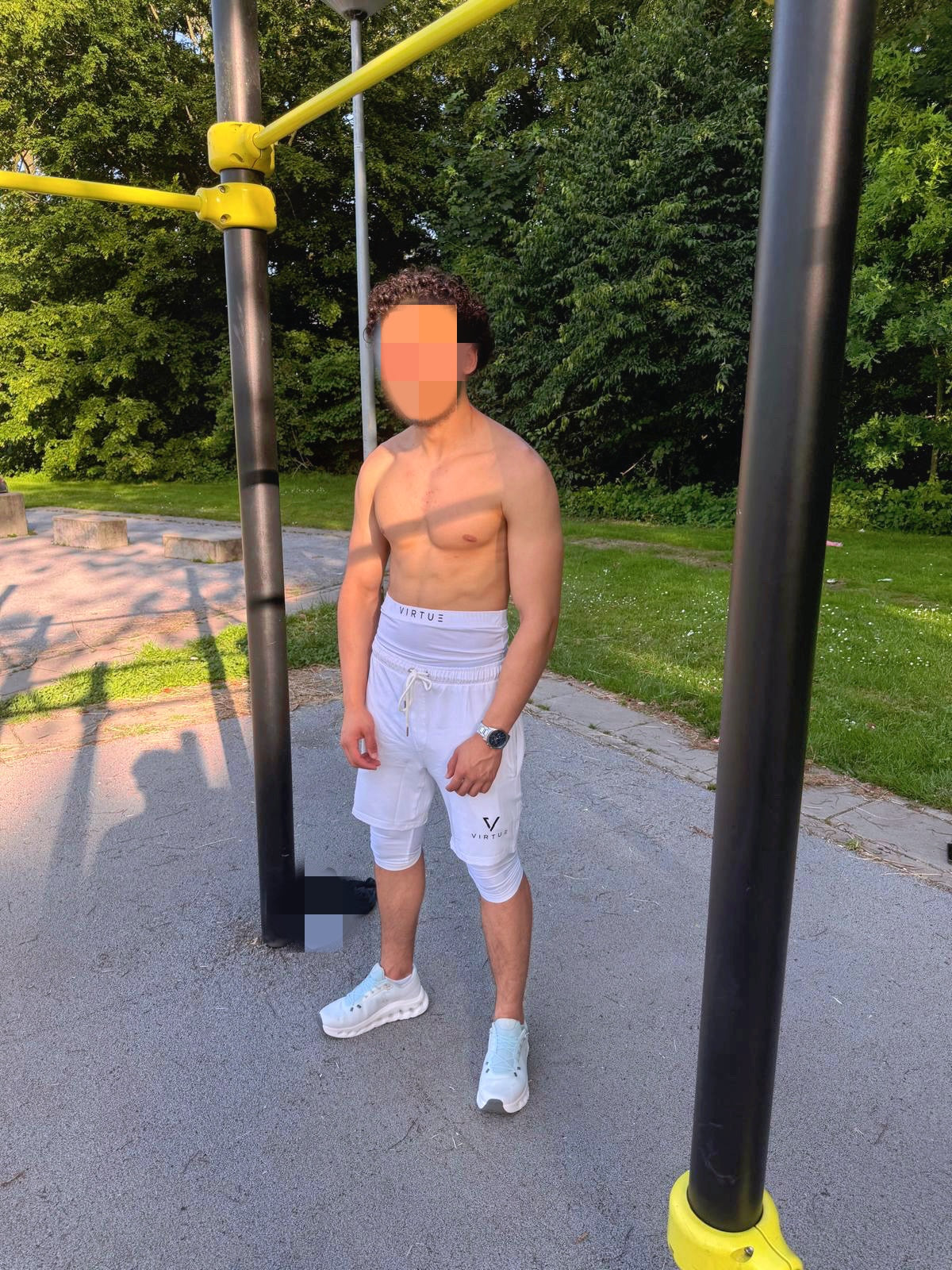 Training Awrah shorts 2-in-1